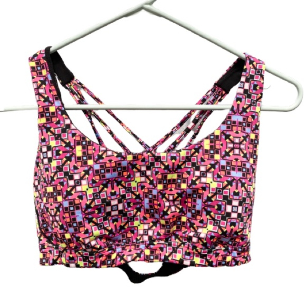 Victoria's Secret SPORT Women's cross back Sport Bra Size M